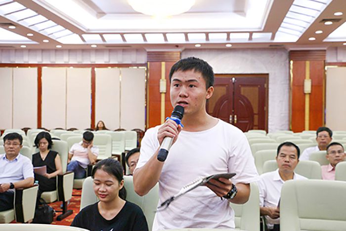 1532944083554765.jpg 图9:香港商报记者.jpg