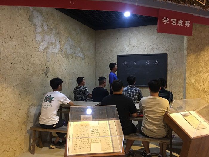 互换互动环节。 农丰华 摄.jpg