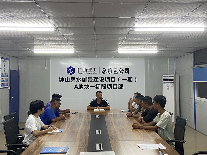 座谈会现场。韦秀丽 摄.jpg