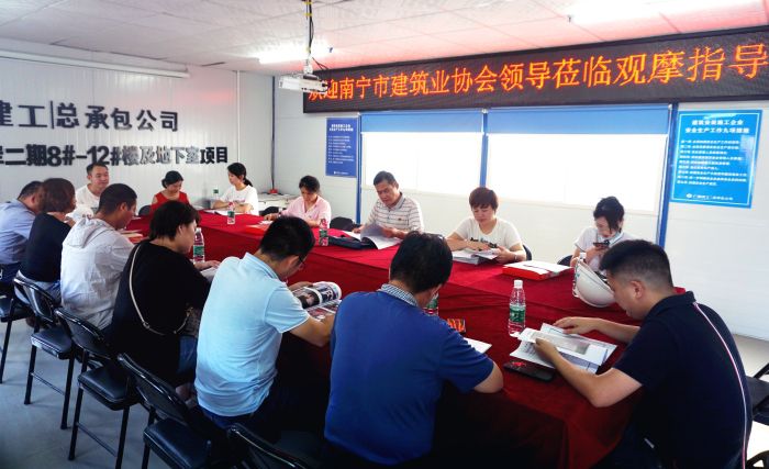 33互换会现场。谢微旋 摄.jpg