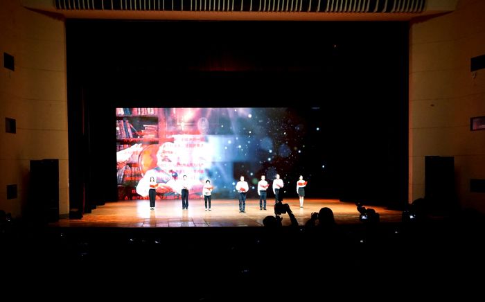 59朗诵表演。谢微旋 摄.jpg