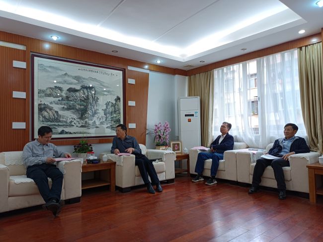 1621932025579638.jpg 座谈现场.jpg