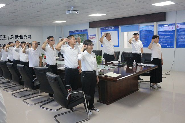 沉温入党誓词。张钊林 摄（建图）.jpg