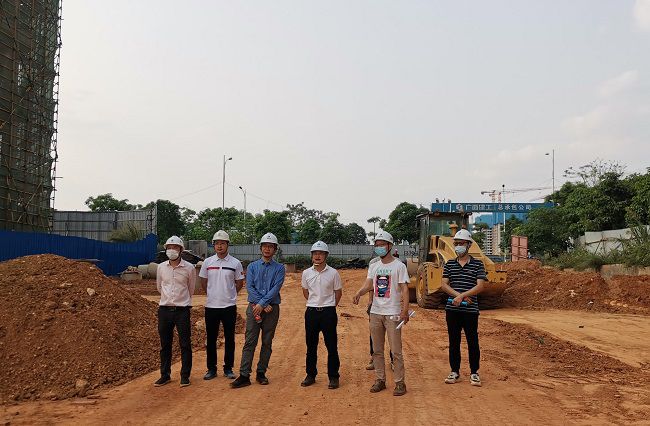查抄现场。陈柳林 摄（建图）.jpg