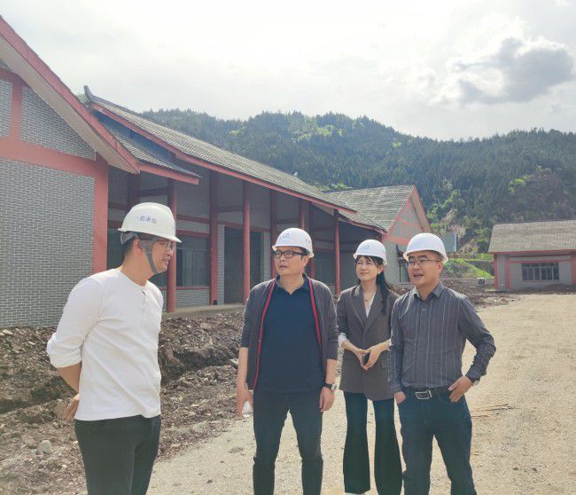 查抄现场。班华朋 摄（建图）.jpg