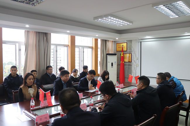 岑廷义宣贯人事任免决定。杨明皓 摄（建图）.jpg